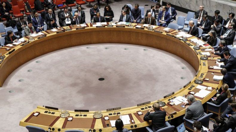 ONU sanciona a 49 navíos y empresas por violar embargo contra Corea del Norte