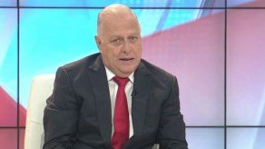 Weeden aseguró que a Martinelli deben quitarle la inmunidad