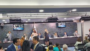 Sesión de la Comisión de Credenciales de la Asamblea Nacional.