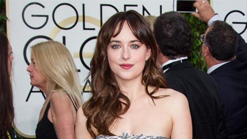 Dakota Johnson resultó herida durante rodaje de Cincuenta sombras de Grey