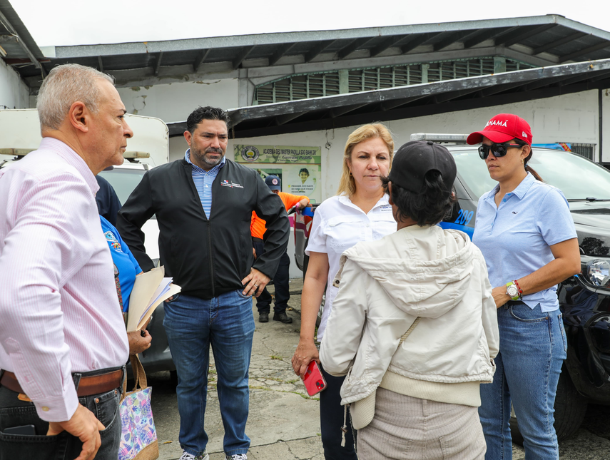 MIDES brinda respuesta a damnificados por incendio