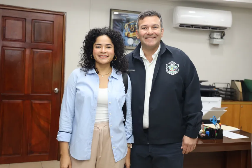 Alcaldesa Irma Hernández se reúne con el director de la Policía Nacional
