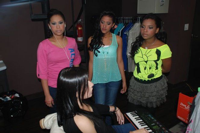 Backstage de la 3era gala de Pelaos
