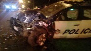 Conductor falleció en María Chiquita de Colón tras chocar contra auto policial