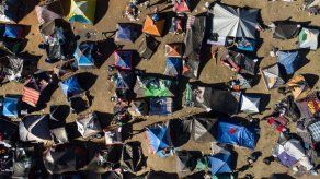 Los migrantes rezagados de la caravana