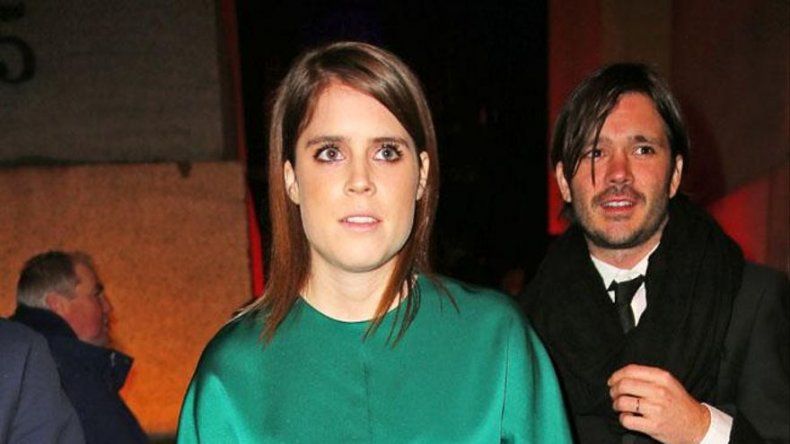 La princesa Eugenia planea dejar su trabajo en NY para apoyar a su padre en Reino Unido
