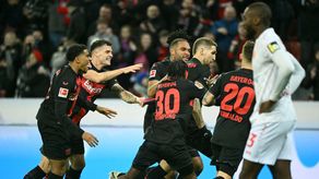 Bayer Leverkusen vence al Maguncia y bate récord de partidos invictos