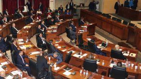 Aprueban en tercer debate proyectos sobre alfabetización digital y educación vial