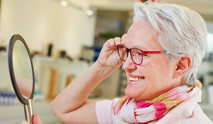 ¡Buena Noticia! Jubilados Y Pensionados Beneficio En Lentes De La CSS