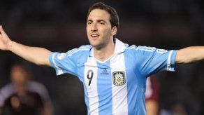 Argentina aplastó a Venezuela 3-0 con su tremendo poder de fuego