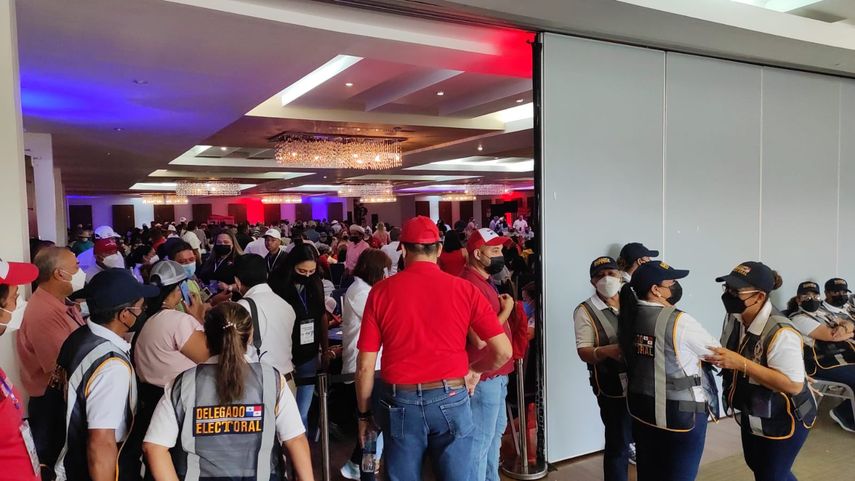 El PRD actualmente lleva a cabo los congresillos de área.