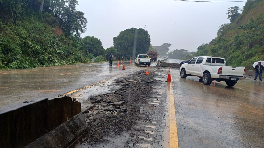 Reparación de carreteras y puentes en Panamá