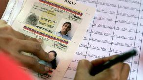 Investigación de CNN revela supuesta red de venta de pasaportes venezolanos