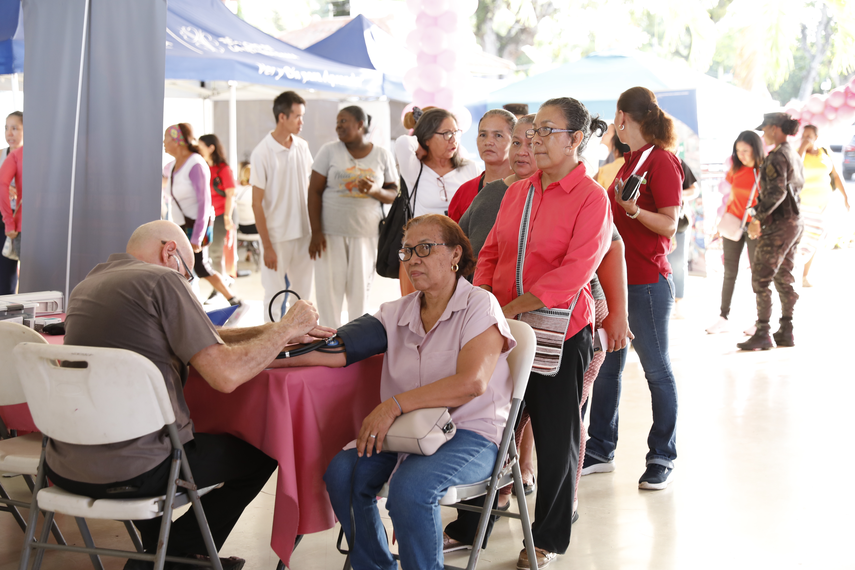 Imágenes de las Clínicas Salud Sobre Ruedas del 3 de octubre