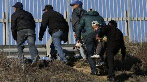 Cortes de EEUU analizan demandas contra muro fronterizo