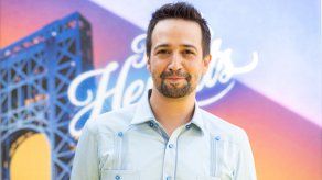 Lin-Manuel Miranda se disculpa por la falta de representación de la comunidad afrolatina en su nueva película