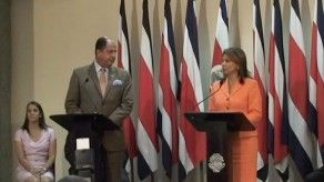 Chinchilla conversa con Solís sobre condiciones en las que entrega Gobierno
