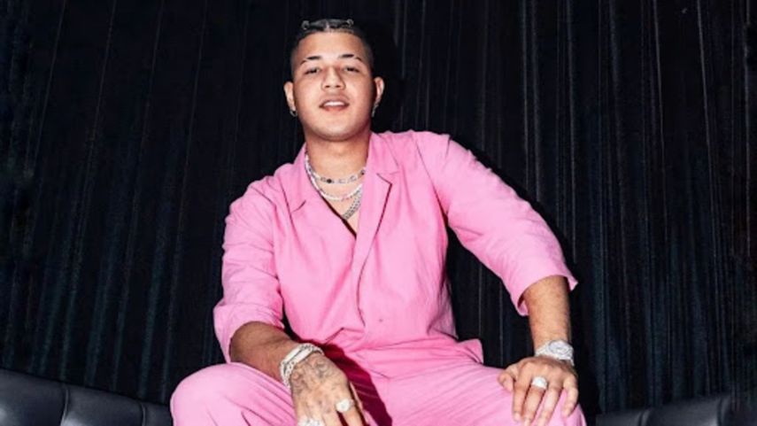 Boza pone a gozar al público en Costa Rica