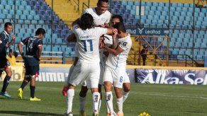 Comunicaciones golea a Universidad