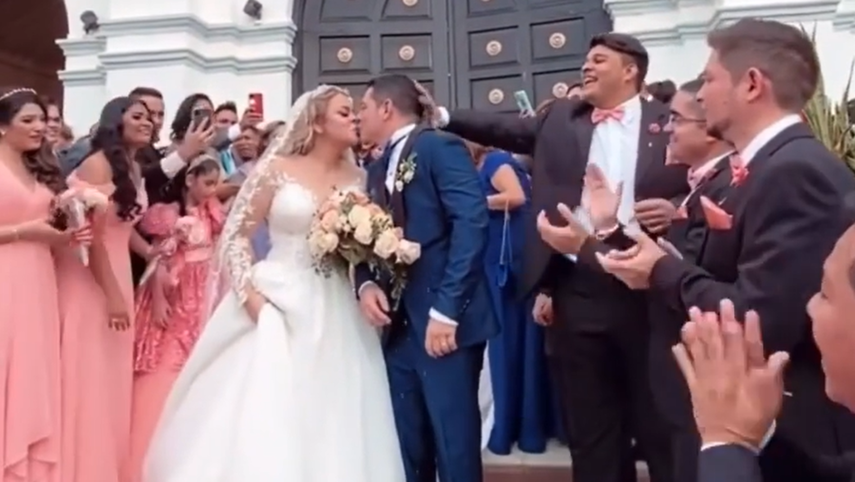 Margarita Henríquez por fin celebra su boda eclesiástica