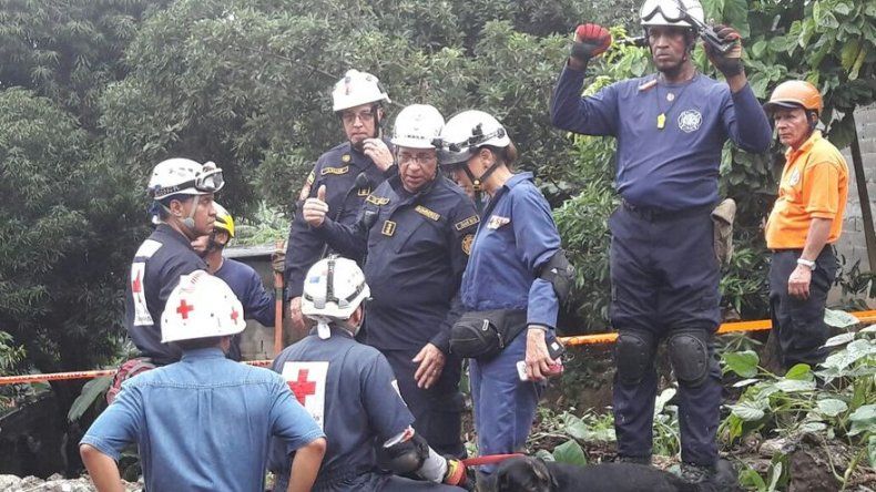 Suspenden búsqueda de desaparecido en Nueva Libia, labores continúan este jueves