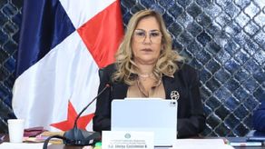 Diputada Shirley Castañeda presenta reforma al Código de Ética.