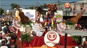 Delegación de Telemetro en el Desfile de las Mil Polleras