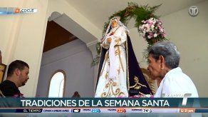 Adornan andas de imágenes religiosas para Semana Santa en Coclé