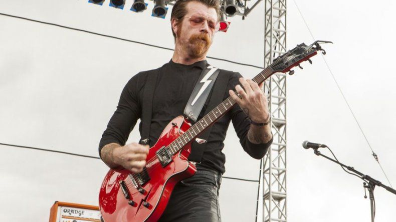 Eagles of Death Metal da su 1er concierto en París tras atentados