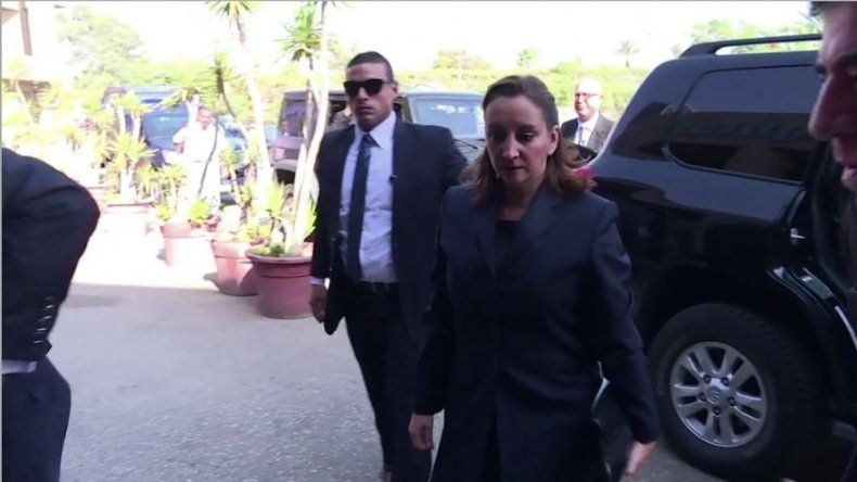 Canciller mexicana llega a Egipto tras muerte de 8 turistas