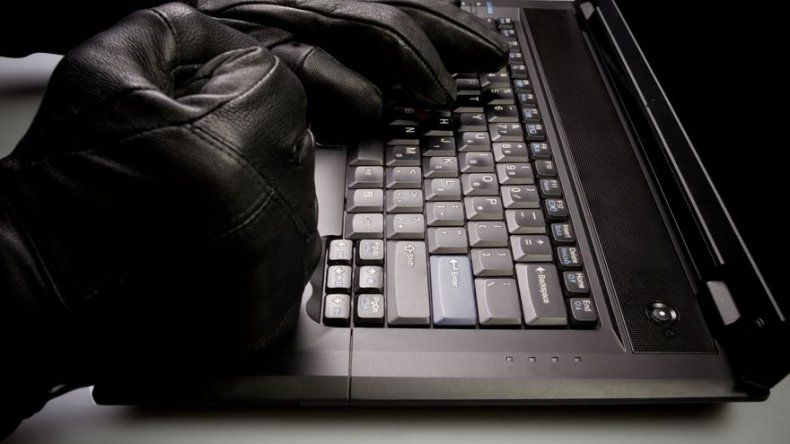 Detenido en España por suplantar a expareja en internet para que la agredieran sexualmente