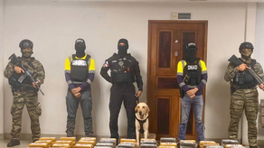 La Oficina de Asuntos Internacionales de Narcóticos de EE. UU. destaca el decomiso de cocaína en Colón.