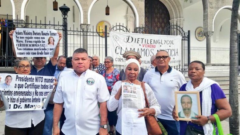 Al cumplirse 13 años del envenenamiento con dietilenglicol, afectados piden certificación