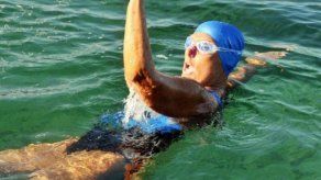 Estadounidense Nyad busca nadar 48 horas por víctimas del huracán Sandy