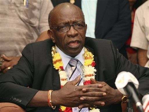 Warner renuncia a gabinete de Trinidad y Tobago