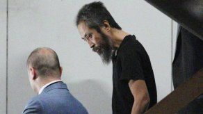 Periodista japonés regresa a casa tras secuestro en Siria