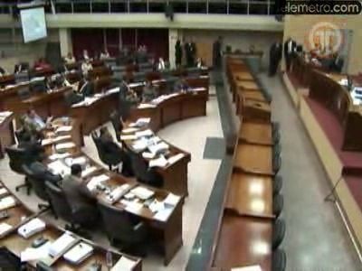 Consulta popular será discutida en sesiones ordinarias