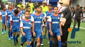 Policía Nacional inauguró la Copa de Las Estrellas en San Miguelito Policía Nacional inauguró la Copa de Las Estrellas en San Miguelito