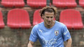 El Cerezo de Diego Forlán cambia de técnico por segunda vez en la temporada