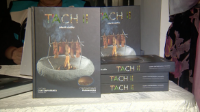 El chef Charlie Collins realizó el lanzamiento de su libro TACH II