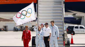 Bandera olímpica llega a Los Ángeles, California