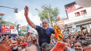 Operativo policial espera a Lula en Curitiba en clima tenso