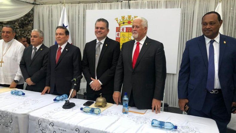 Expresidente Pérez Balladares recibe las Llaves de la Ciudad de Panamá
