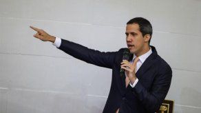 Guaidó denuncia muerte de militar acusado de planear golpe contra Maduro