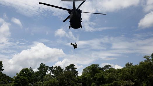 Helicópteros Helicópteros