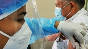 El ION anuncia aplicación de la segunda dosis contra COVID-19 a pacientes desde el 31 de mayo.