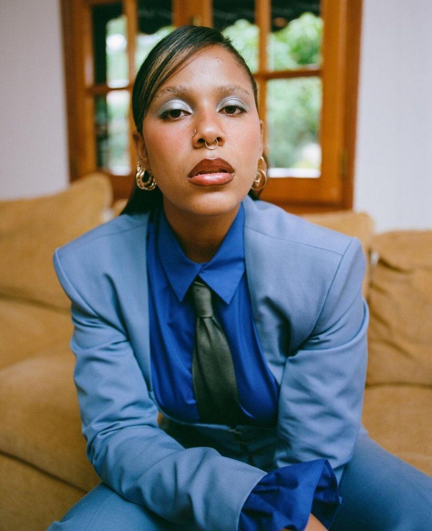 Fotógrafo de Tokischa desmiente lo que sucedió en Ecuador.