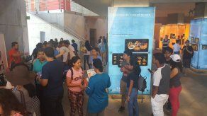 Decenas de manifestantes marchan en Panamá en defensa de la Ciencia