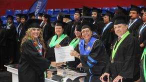 Universidad de Panamá gradúa a profesionales en maestrías en Enfermería.