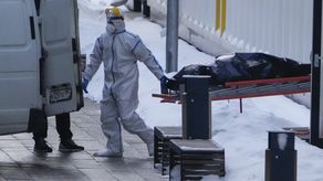 Las tasas de infección en el país se han disparado desde enero, cuando el promedio era de unos 15,000 casos nuevos diarios.